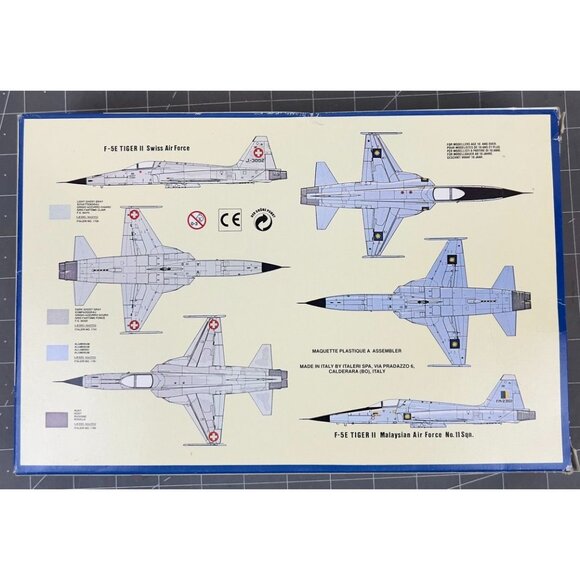 Italeri F-5E Tiger II Model Airplane Kit 1:72 Scale No. 136 New - Picture 5 of 6